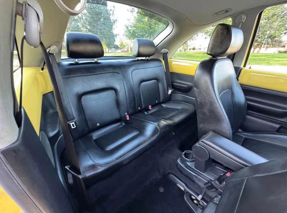 2006 Volkswagen New Beetle - Image 9 of 10