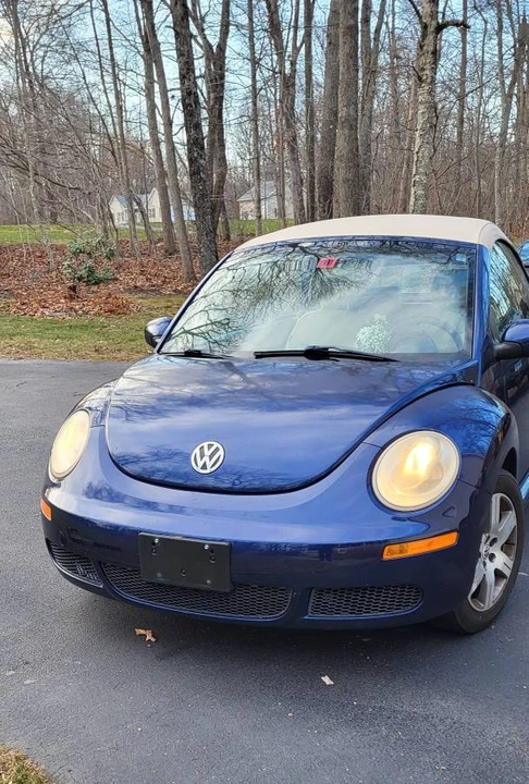 2006 Volkswagen New Beetle - Image 2 of 7