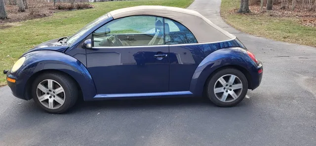 2006 Volkswagen New Beetle Convertible 2.5