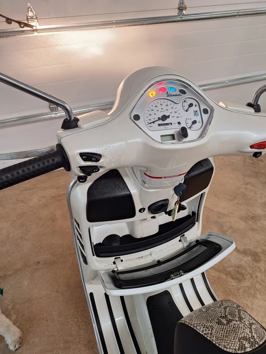 2006 Vespa Sei & PX & ET & LX & GT - Image 22 of 31
