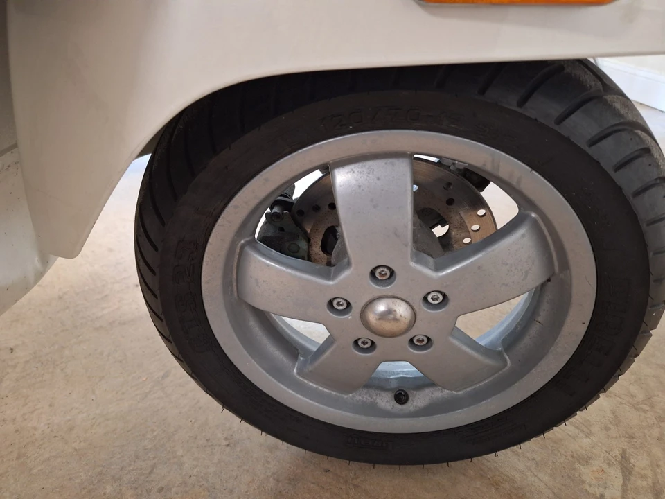 2006 Vespa Sei & PX & ET & LX & GT - Image 23 of 31