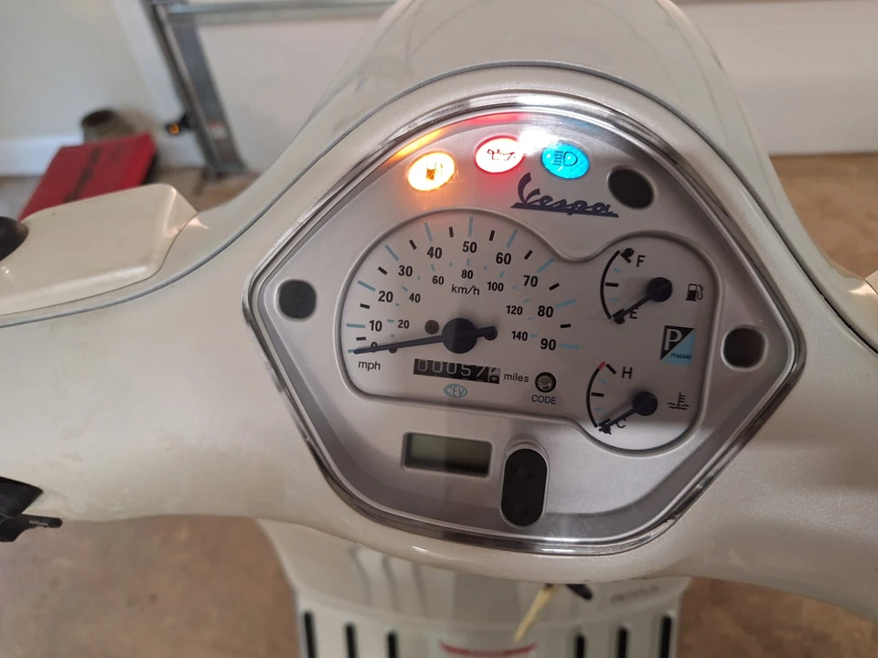 2006 Vespa Sei & PX & ET & LX & GT - Image 21 of 31