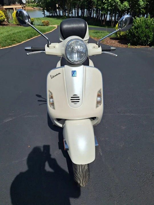 2006 Vespa Sei & PX & ET & LX & GT - Image 4 of 31