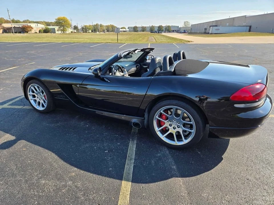2006 Dodge Viper 3rd Gen - Image 4 of 9