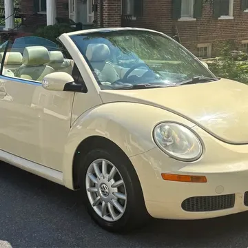 2006 Volkswagen Beetle 1.8T Classic Convertible 2D