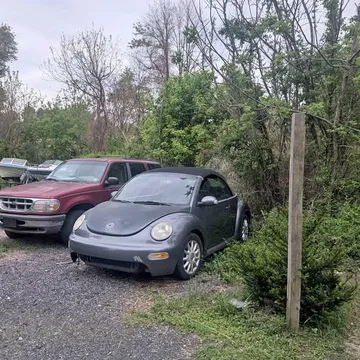 2006 Volkswagen Beetle 1.8T Classic Convertible 2D