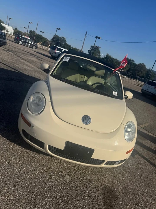 2006 Volkswagen New Beetle - Image 8 of 8