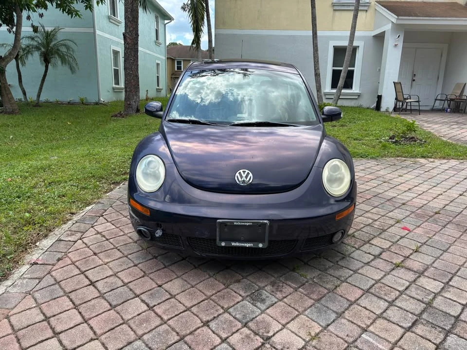 2006 Volkswagen New Beetle - Image 3 of 4