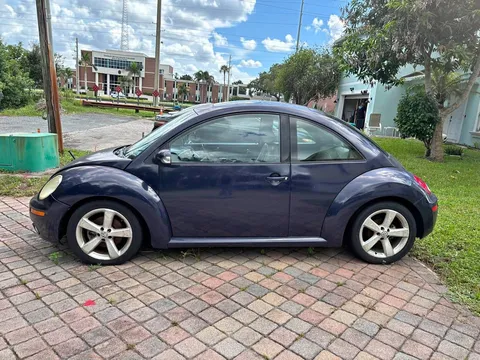 2006 Volkswagen Beetle 1.8T Classic Hatchback 2D