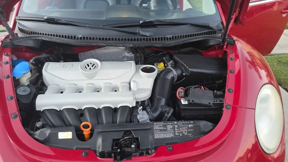 2006 Volkswagen New Beetle - Image 2 of 6