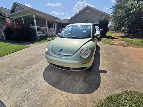 2006 Volkswagen Beetle 1.8T Entry Hatchback 2D