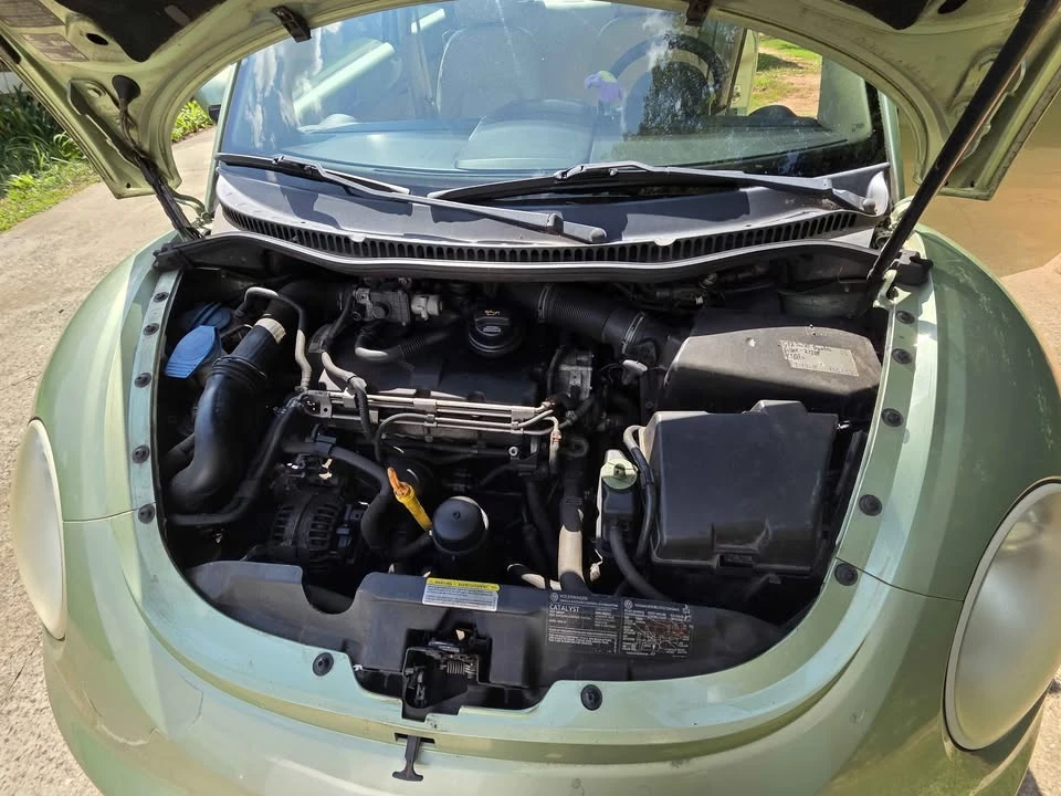 2006 Volkswagen New Beetle - Image 7 of 12