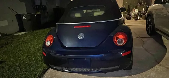 2006 Volkswagen Beetle 1.8T S Convertible 2D