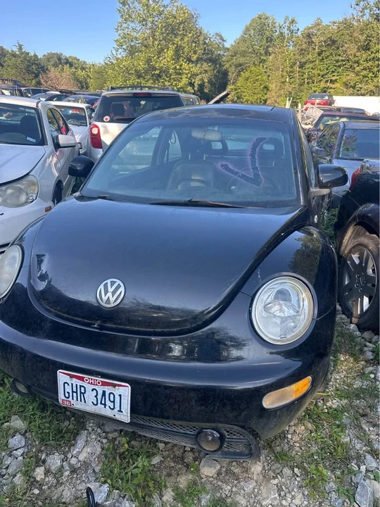 2006 Volkswagen New Beetle - Image 2 of 2