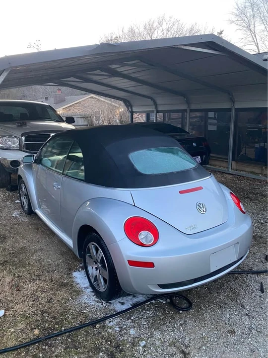 2006 Volkswagen Beetle - Image 6 of 15
