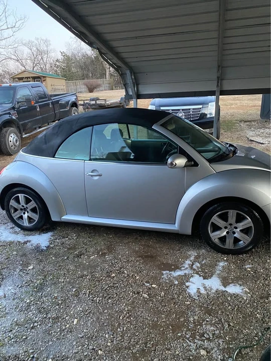 2006 Volkswagen Beetle - Image 2 of 15
