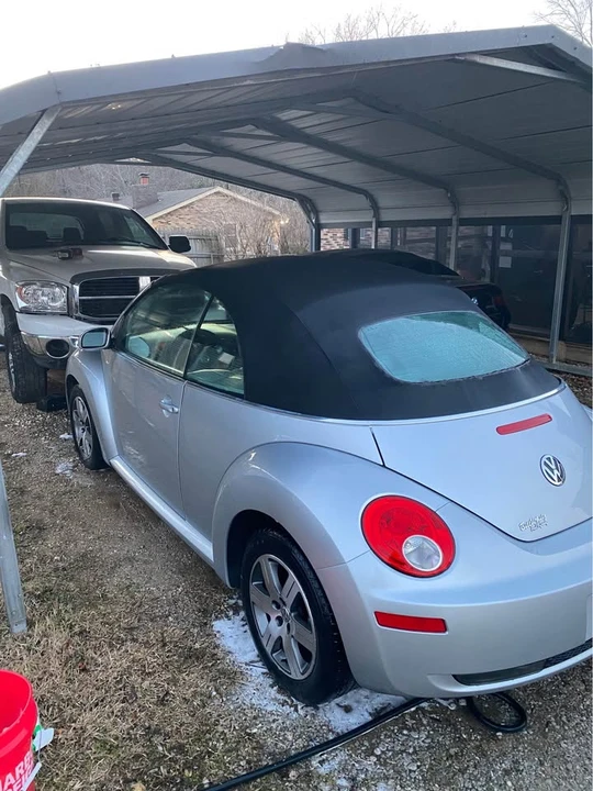2006 Volkswagen Beetle - Image 5 of 15