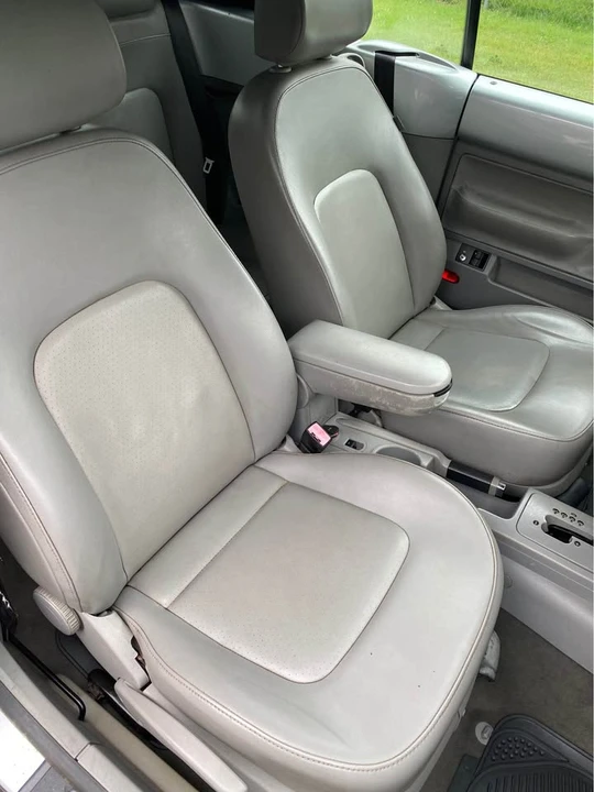 2006 Volkswagen Beetle - Image 12 of 15