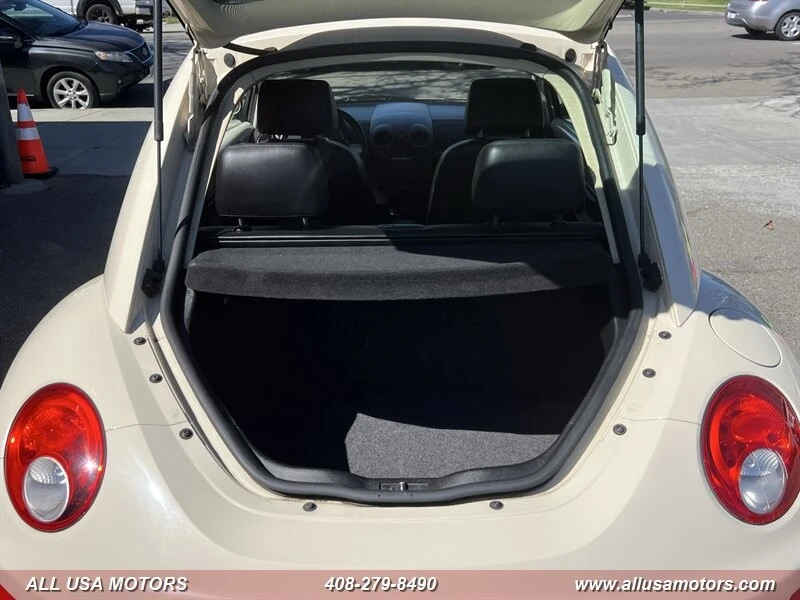 2006 Volkswagen New Beetle - Image 18 of 21