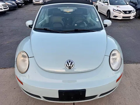 2006 Volkswagen Beetle 2.5L 50's Edition Convertible 2D
