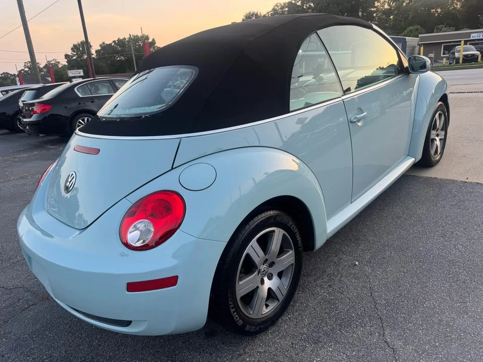 2006 Volkswagen New Beetle - Image 14 of 18