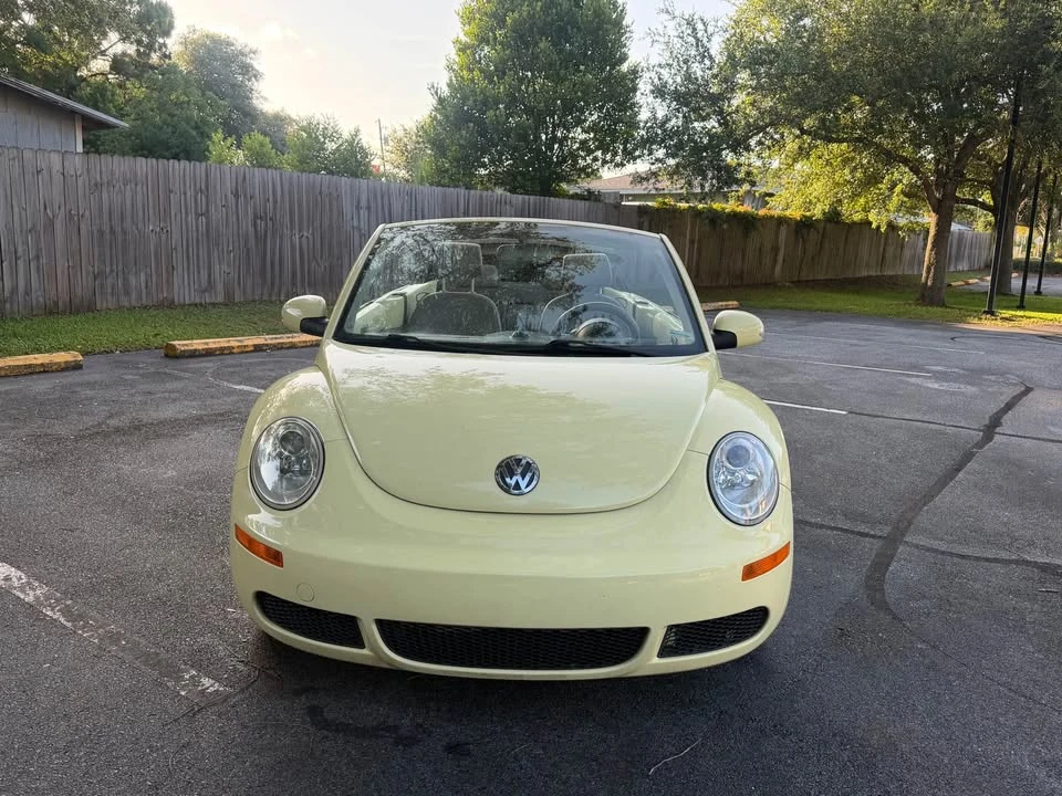 2006 Volkswagen New Beetle - Image 4 of 13