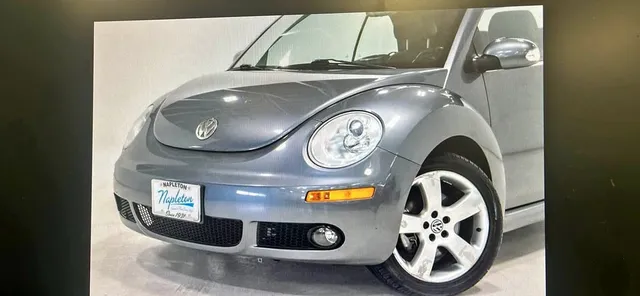 2006 Volkswagen Beetle 2.5L Convertible 2D