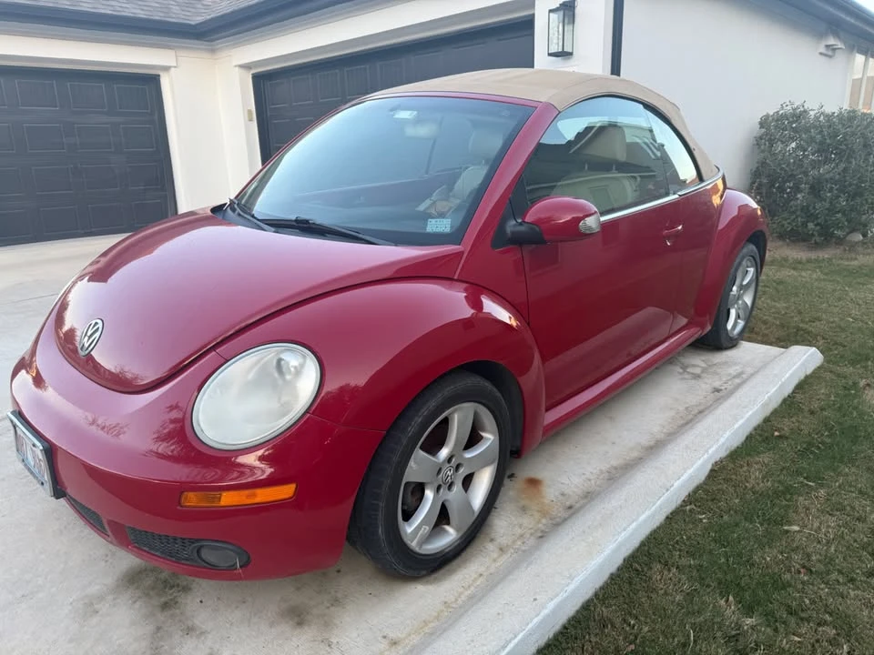 2006 Volkswagen New Beetle - Image 12 of 15