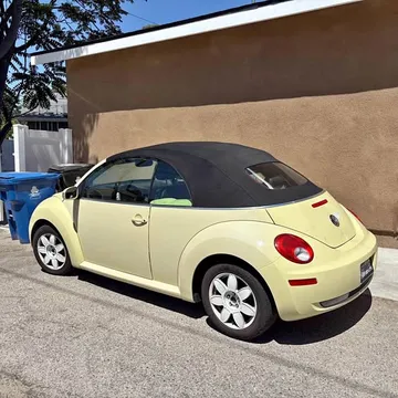 2006 Volkswagen Beetle 2.5L Convertible