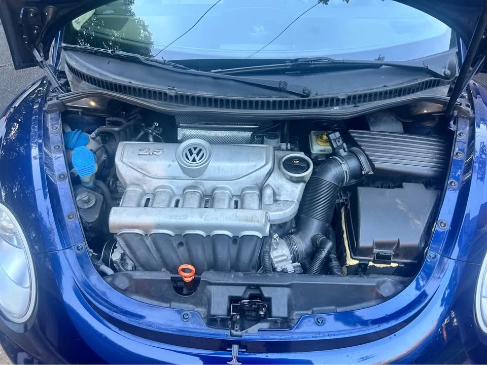 2006 Volkswagen New Beetle - Image 6 of 13
