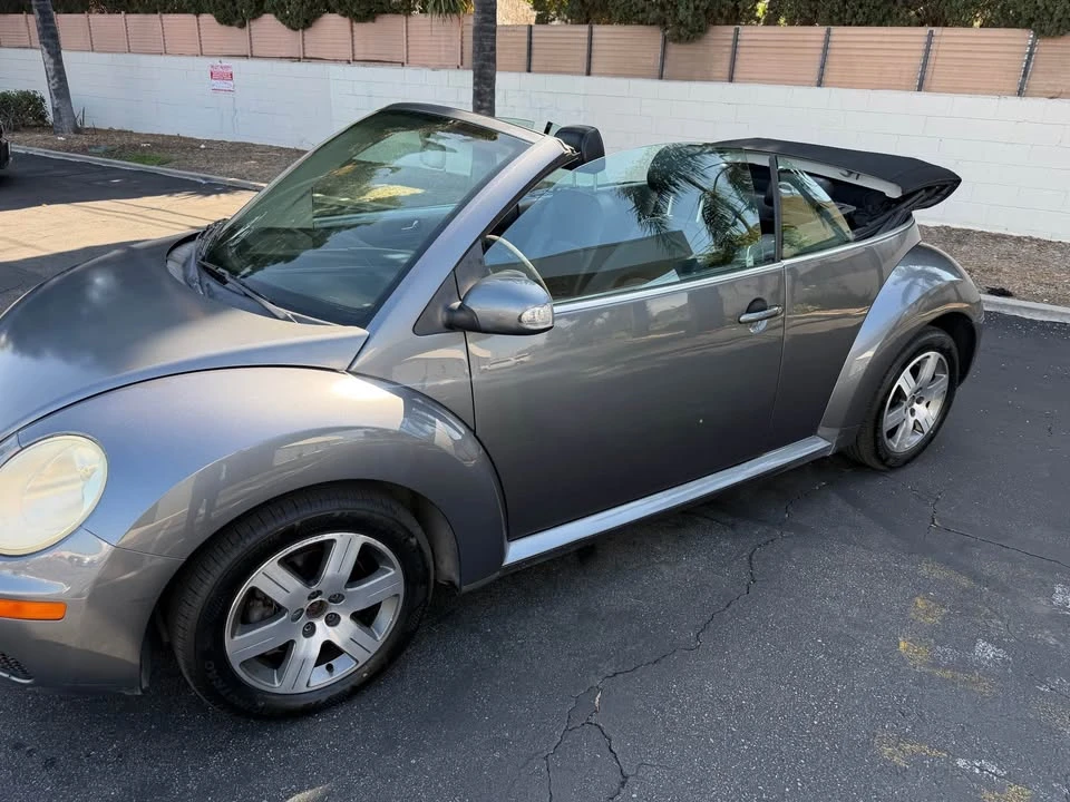 2006 Volkswagen New Beetle - Image 7 of 20