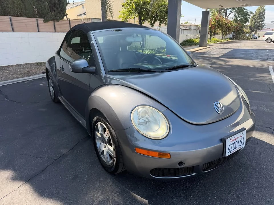 2006 Volkswagen New Beetle - Image 2 of 20