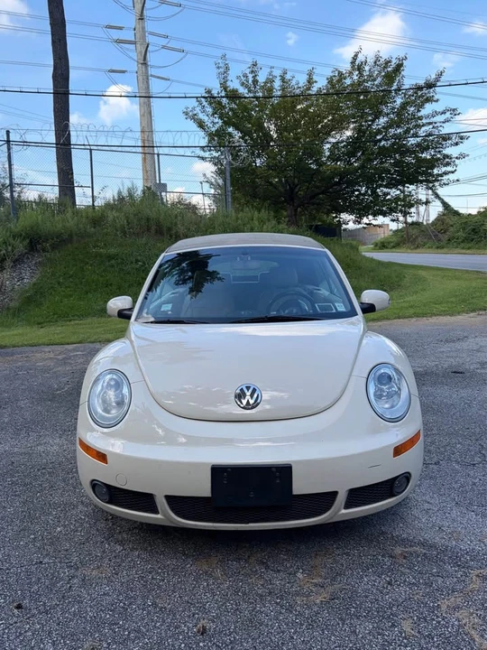 2006 Volkswagen New Beetle - Image 8 of 15