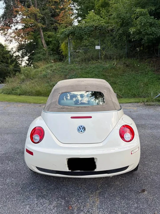 2006 Volkswagen New Beetle - Image 4 of 15