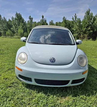 2006 Volkswagen Beetle 2.5L Convertible 2D