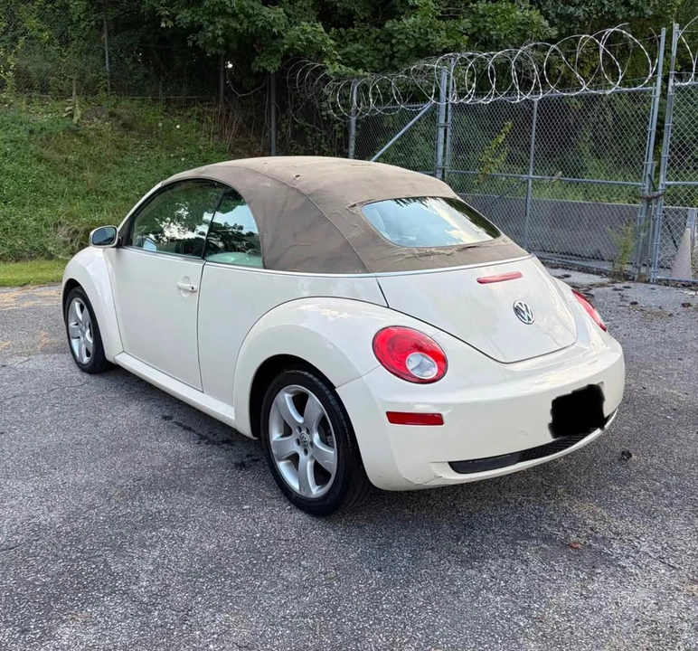 2006 Volkswagen New Beetle - Image 3 of 15