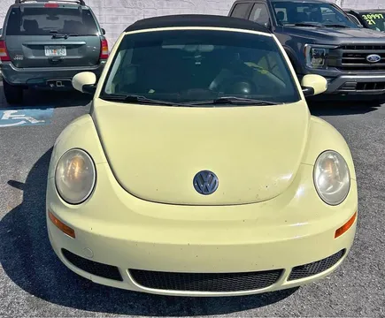 2006 Volkswagen Beetle 2.5L Convertible 2D