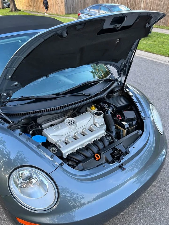 2006 Volkswagen New Beetle - Image 19 of 20
