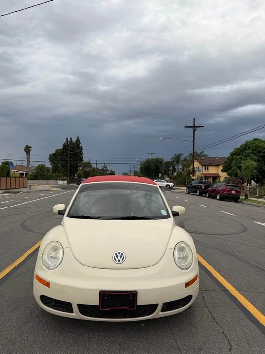 2006 Volkswagen New Beetle - Image 3 of 7