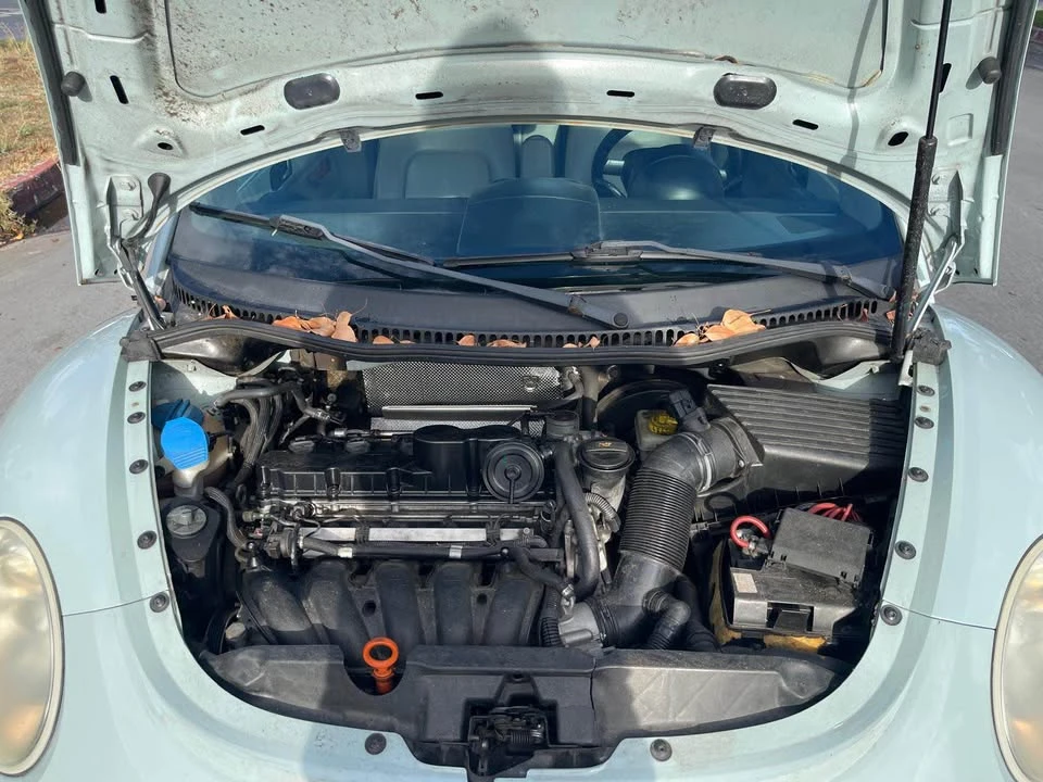 2006 Volkswagen New Beetle - Image 3 of 10