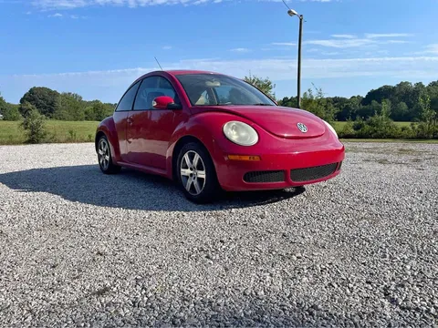 2006 Volkswagen Beetle 2.5L Entry Hatchback 2D