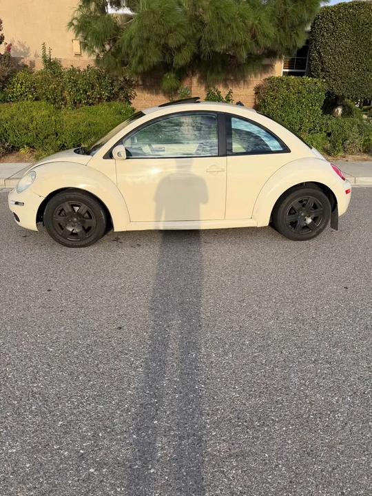2006 Volkswagen New Beetle - Image 4 of 9