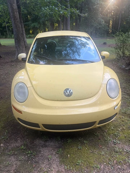 2006 Volkswagen New Beetle - Image 3 of 10