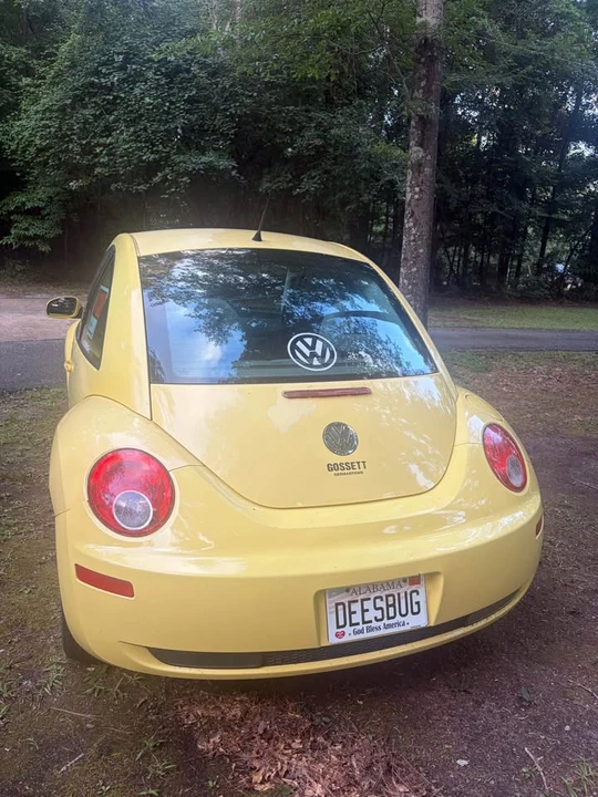 2006 Volkswagen New Beetle - Image 5 of 10