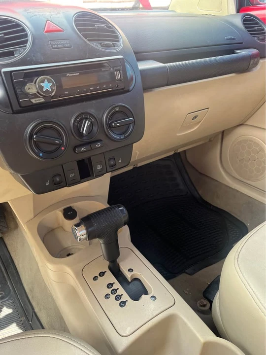 2006 Volkswagen New Beetle - Image 7 of 7