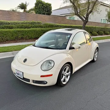 2006 Volkswagen Beetle 2.5L Hatchback