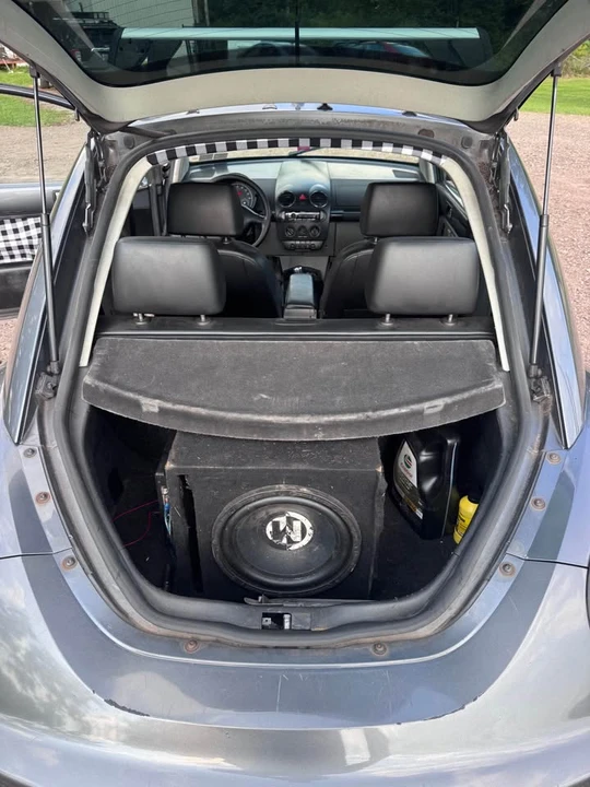 2006 Volkswagen New Beetle - Image 13 of 18