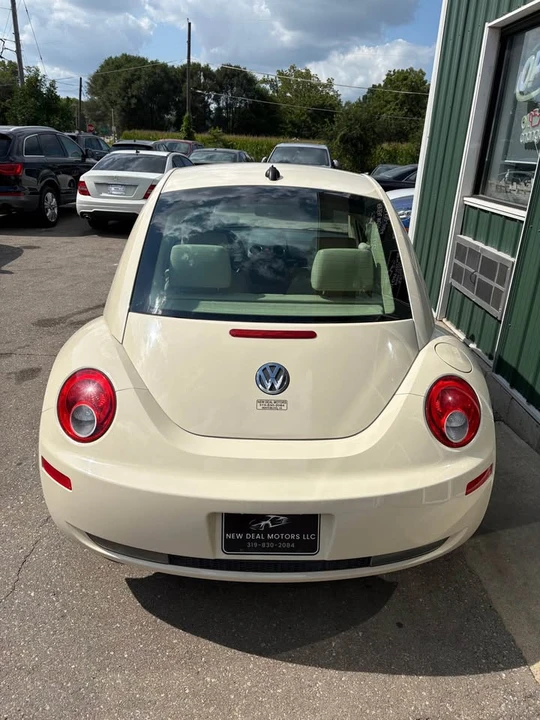 2006 Volkswagen New Beetle - Image 3 of 9