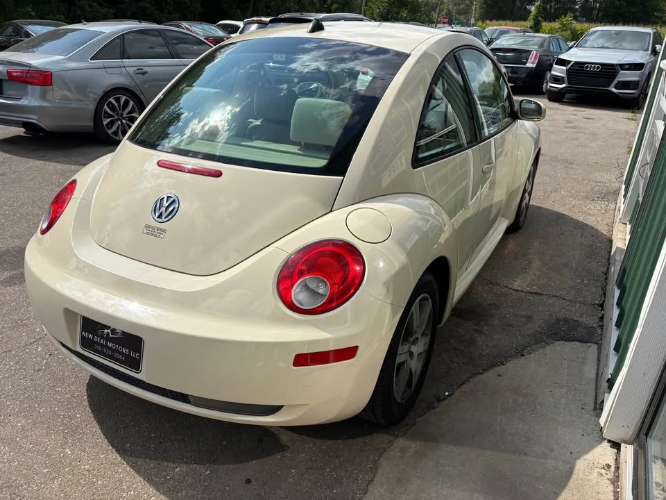 2006 Volkswagen New Beetle - Image 4 of 9