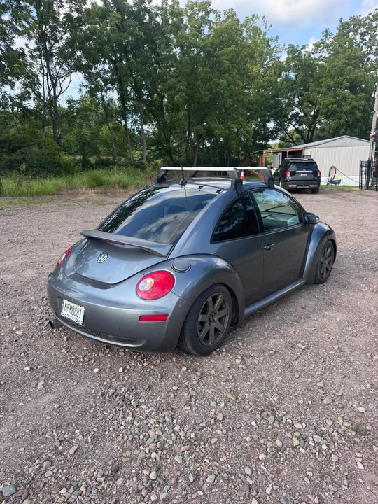 2006 Volkswagen New Beetle - Image 5 of 18